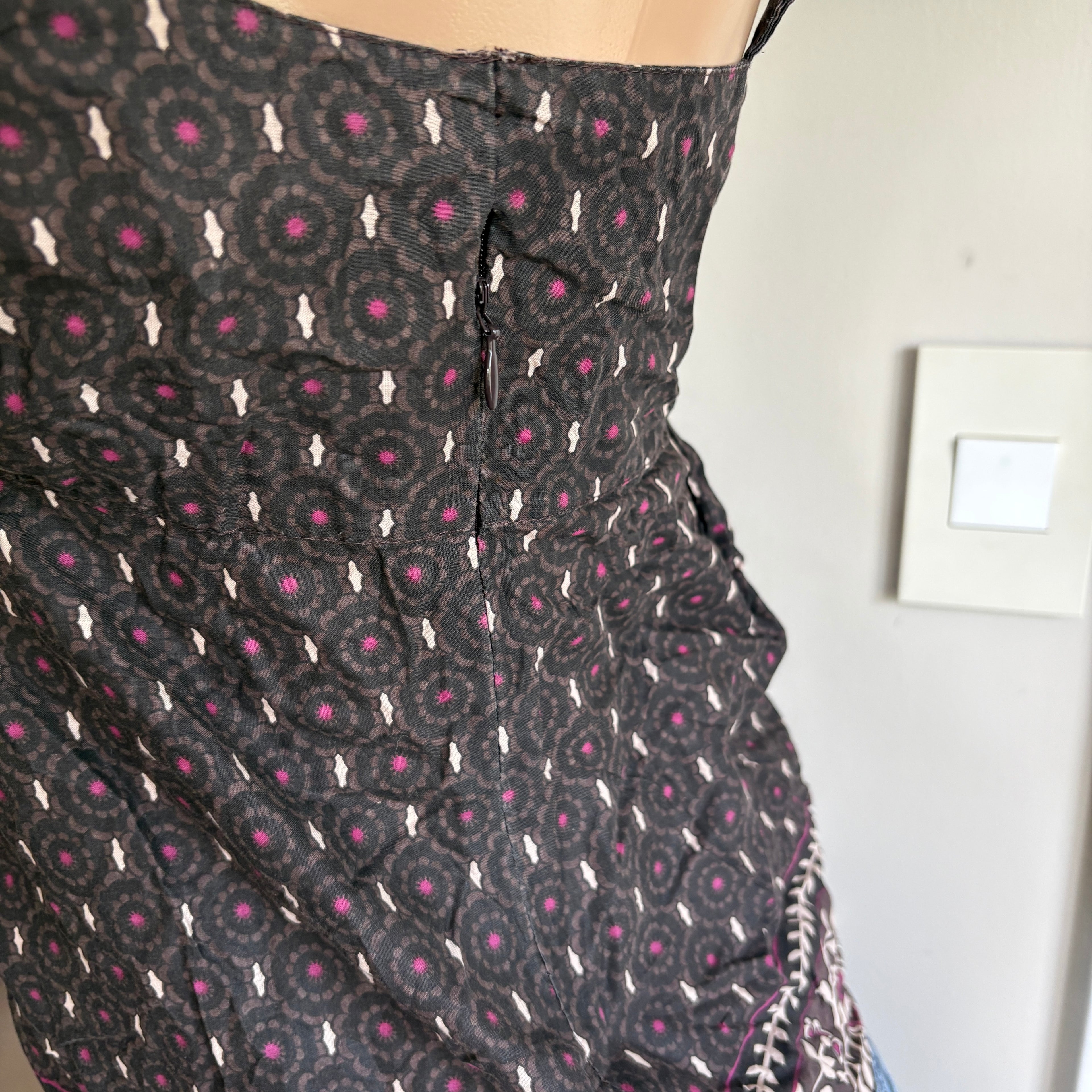 00s brown & pink floral v neck cami (size M)