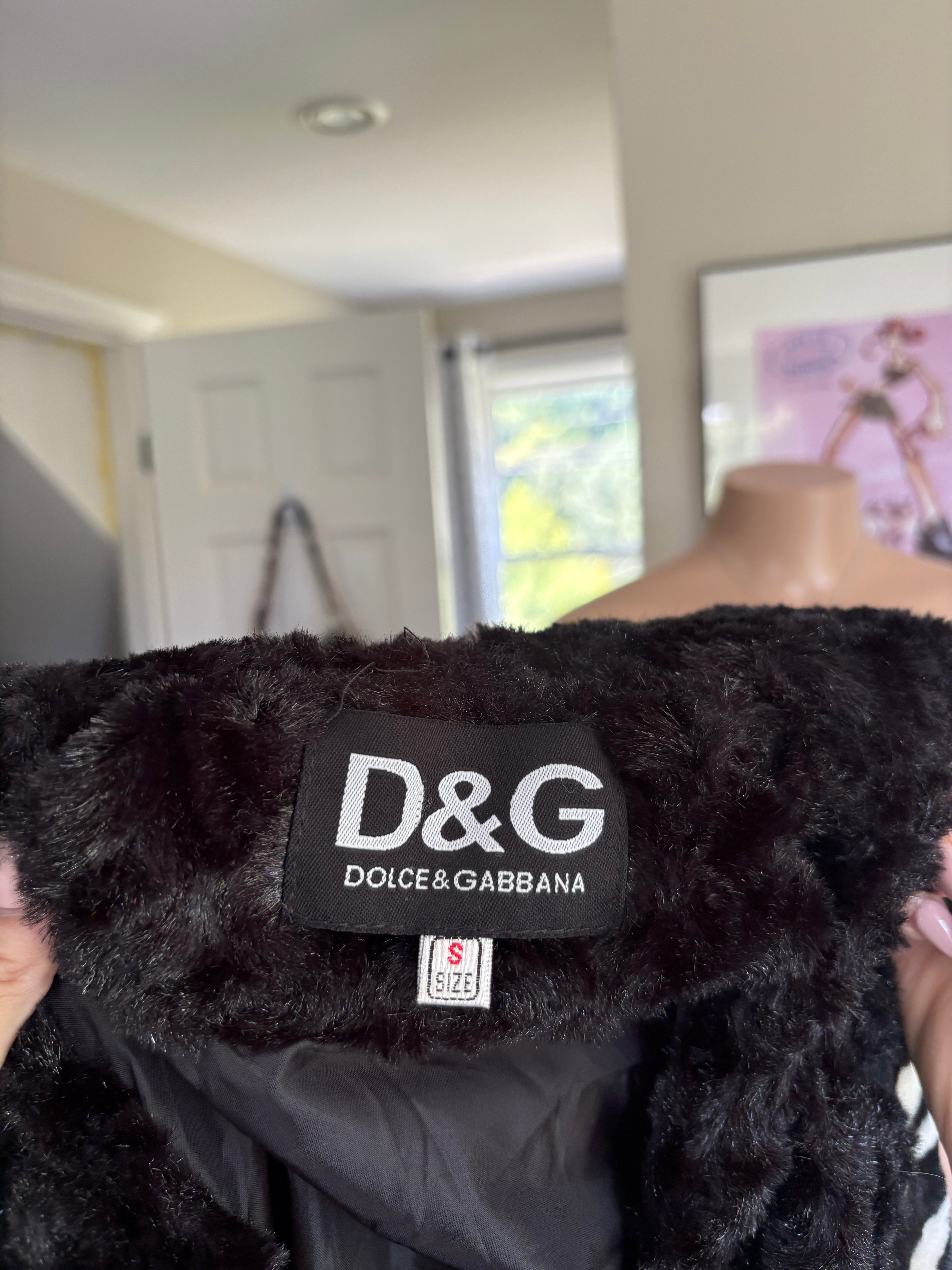 00s Dolce & Gabbana zebra faux fur hooded jacket (size S)