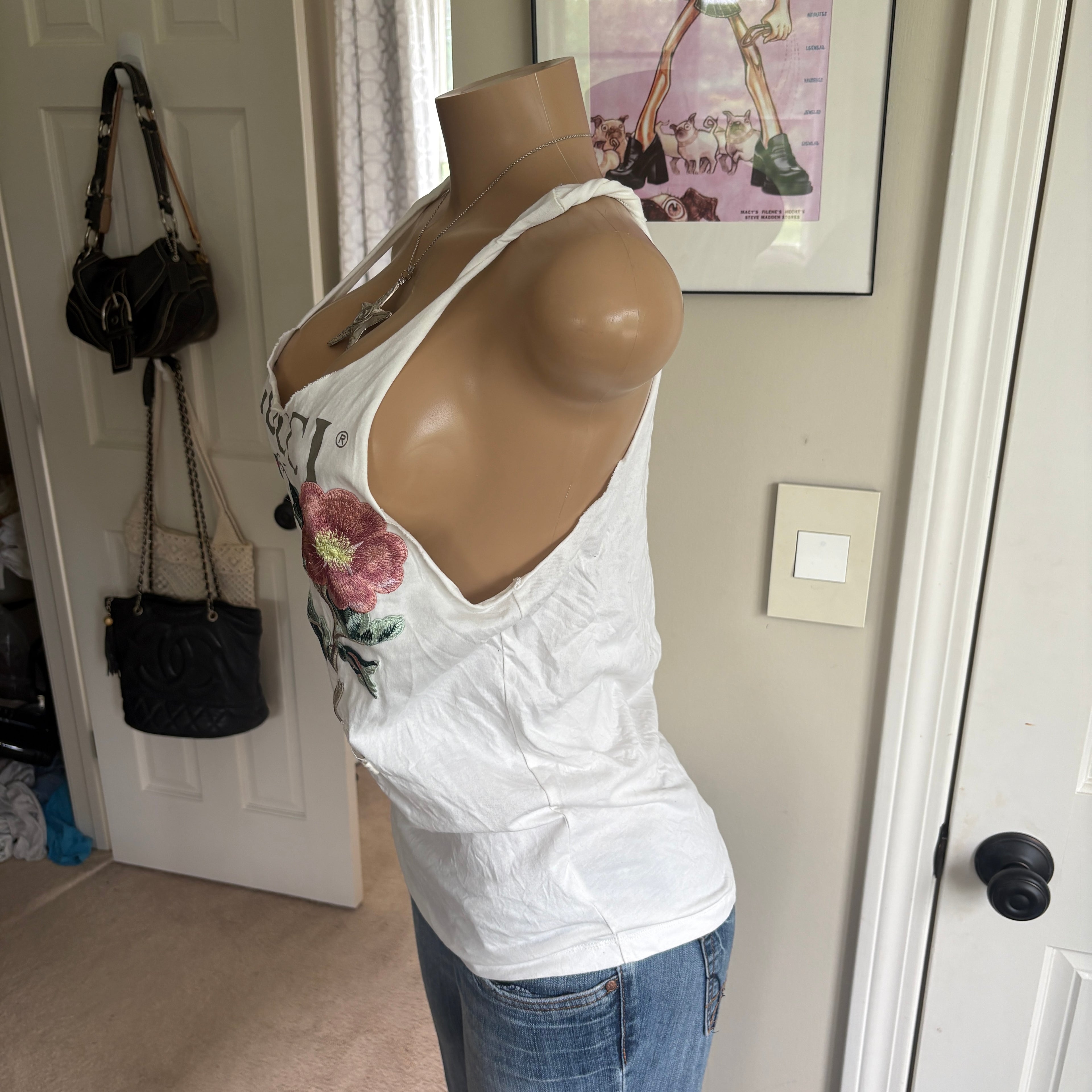 00s Gucci tank top (size L)