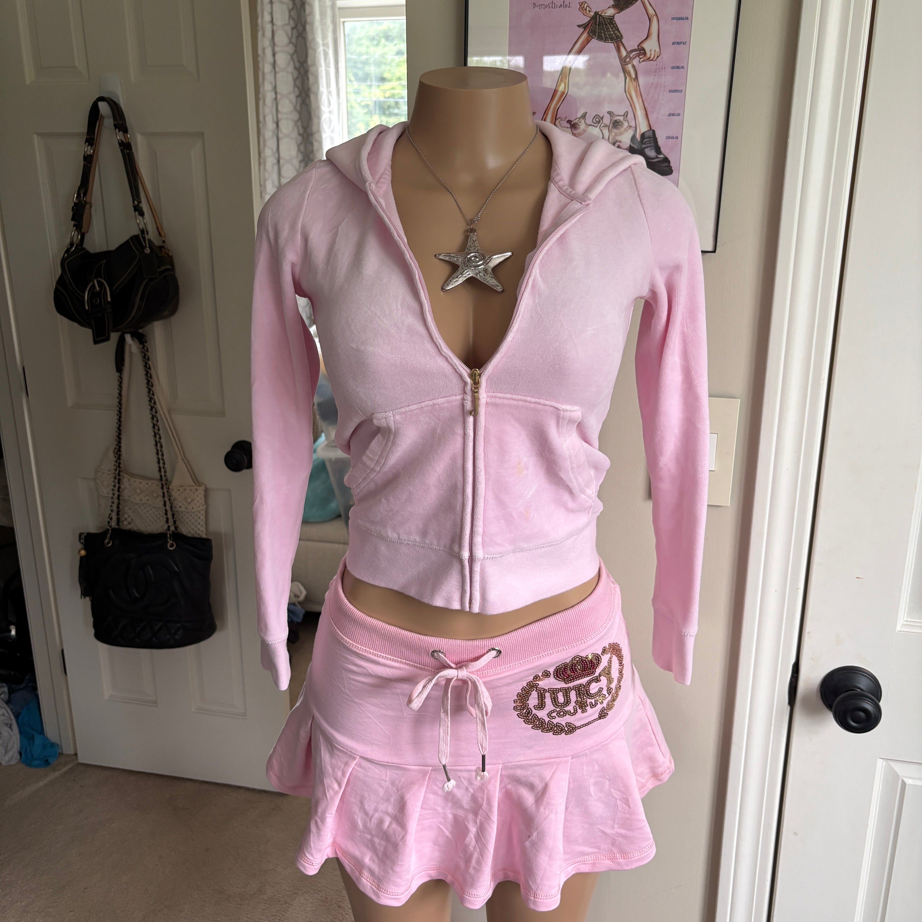 00s Juicy Couture baby pink (size XS)