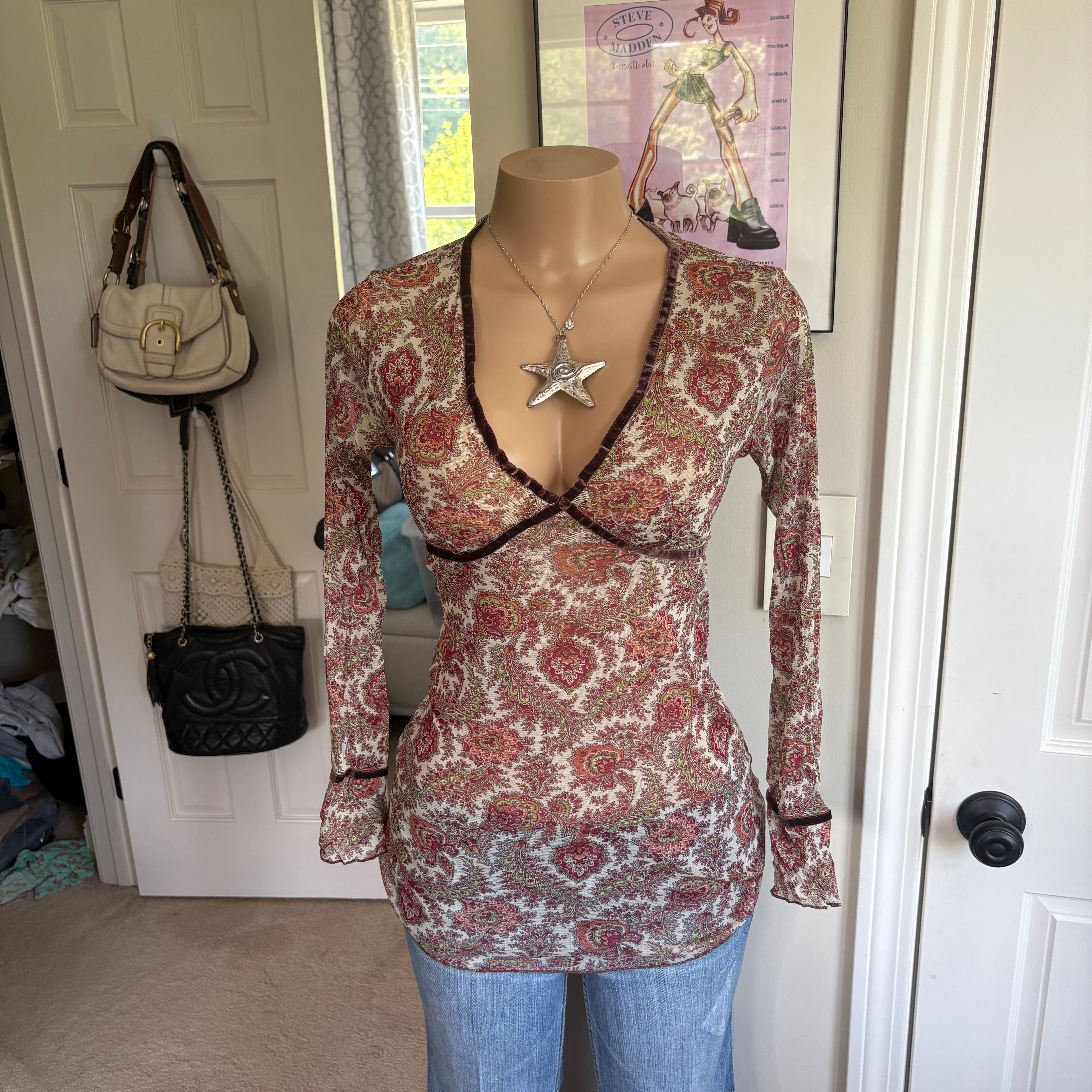 00s floral sheer tie back long sleeve (size S/M)