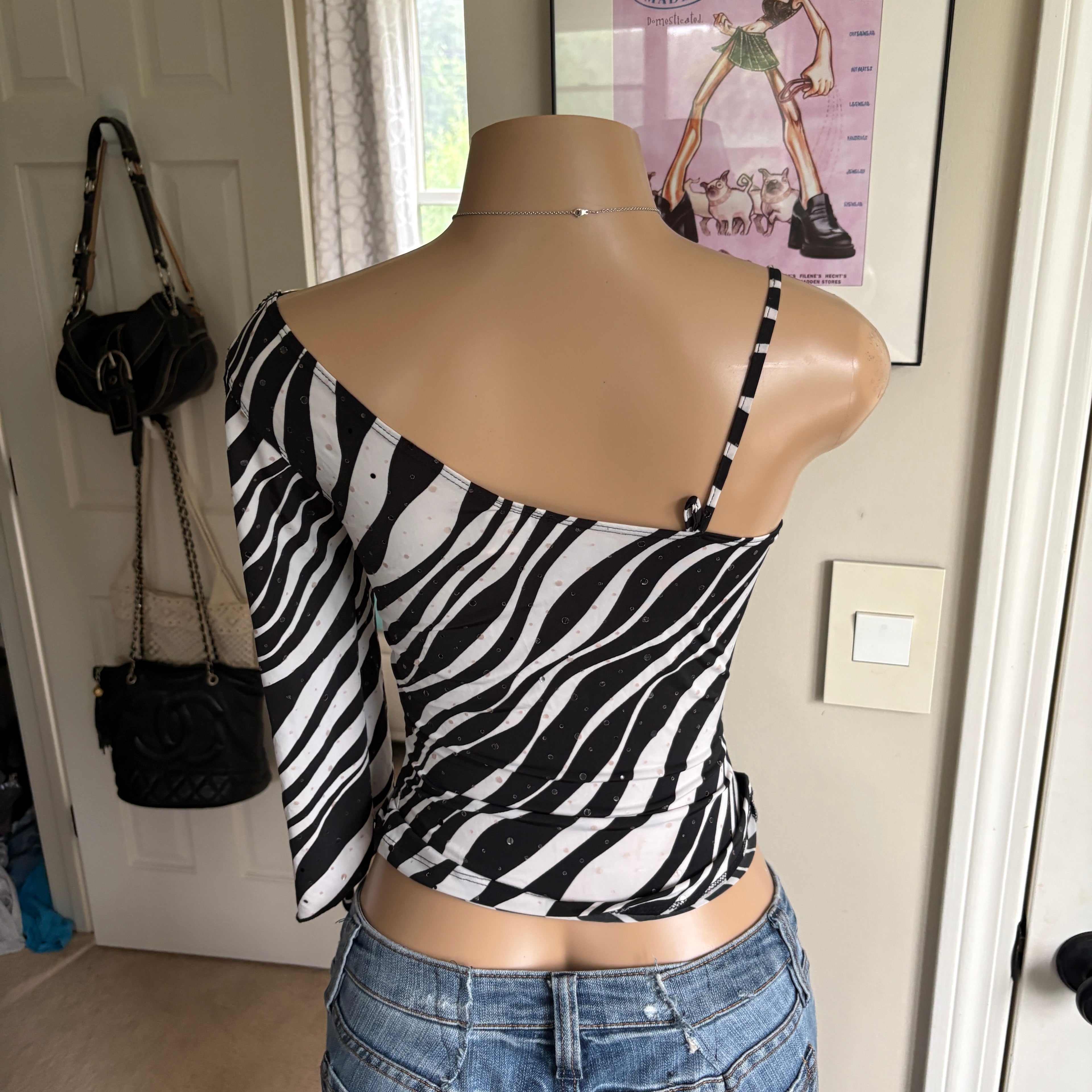 00s zebra print one shoulder top (size S)