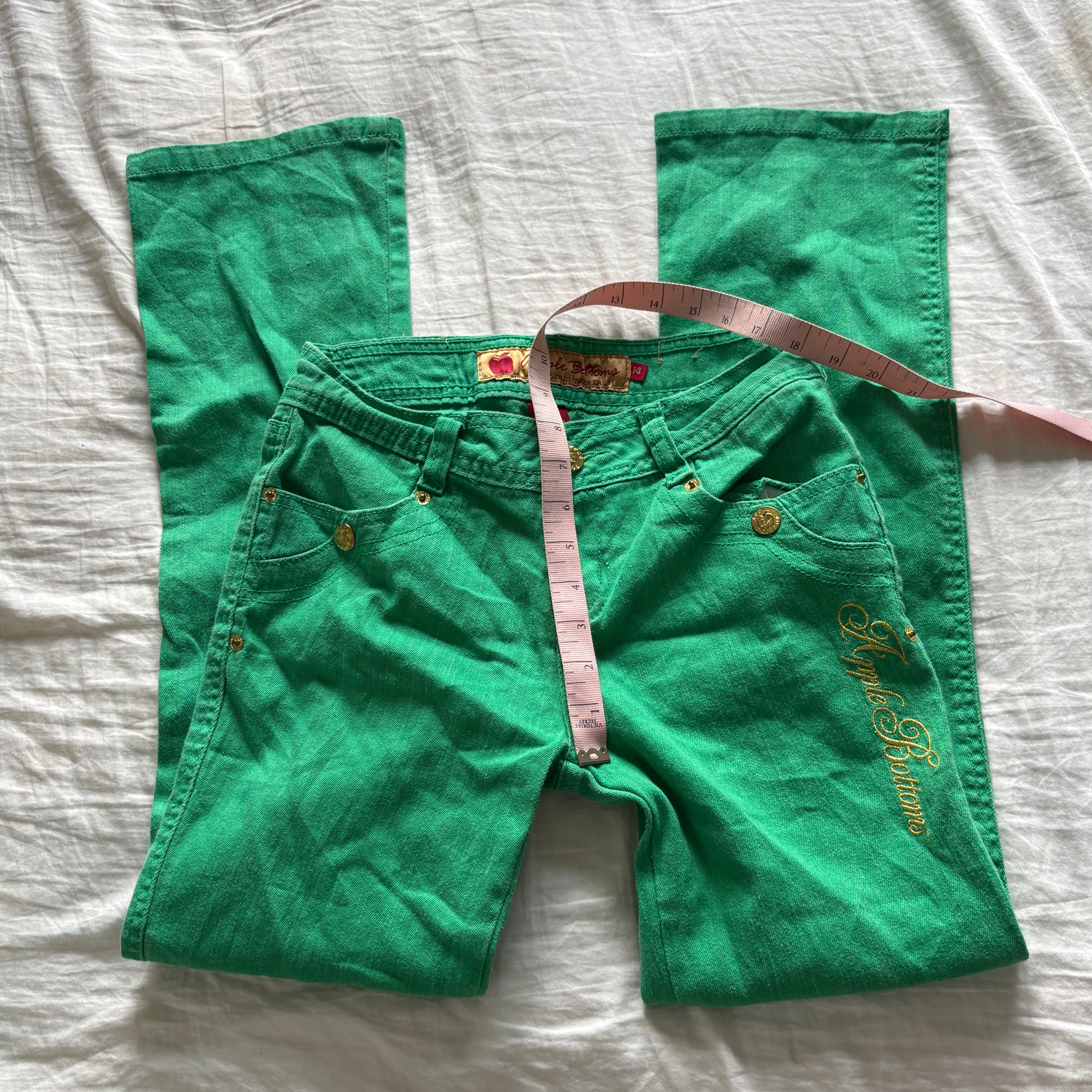 00s Apple Bottoms green pants (size XS)
