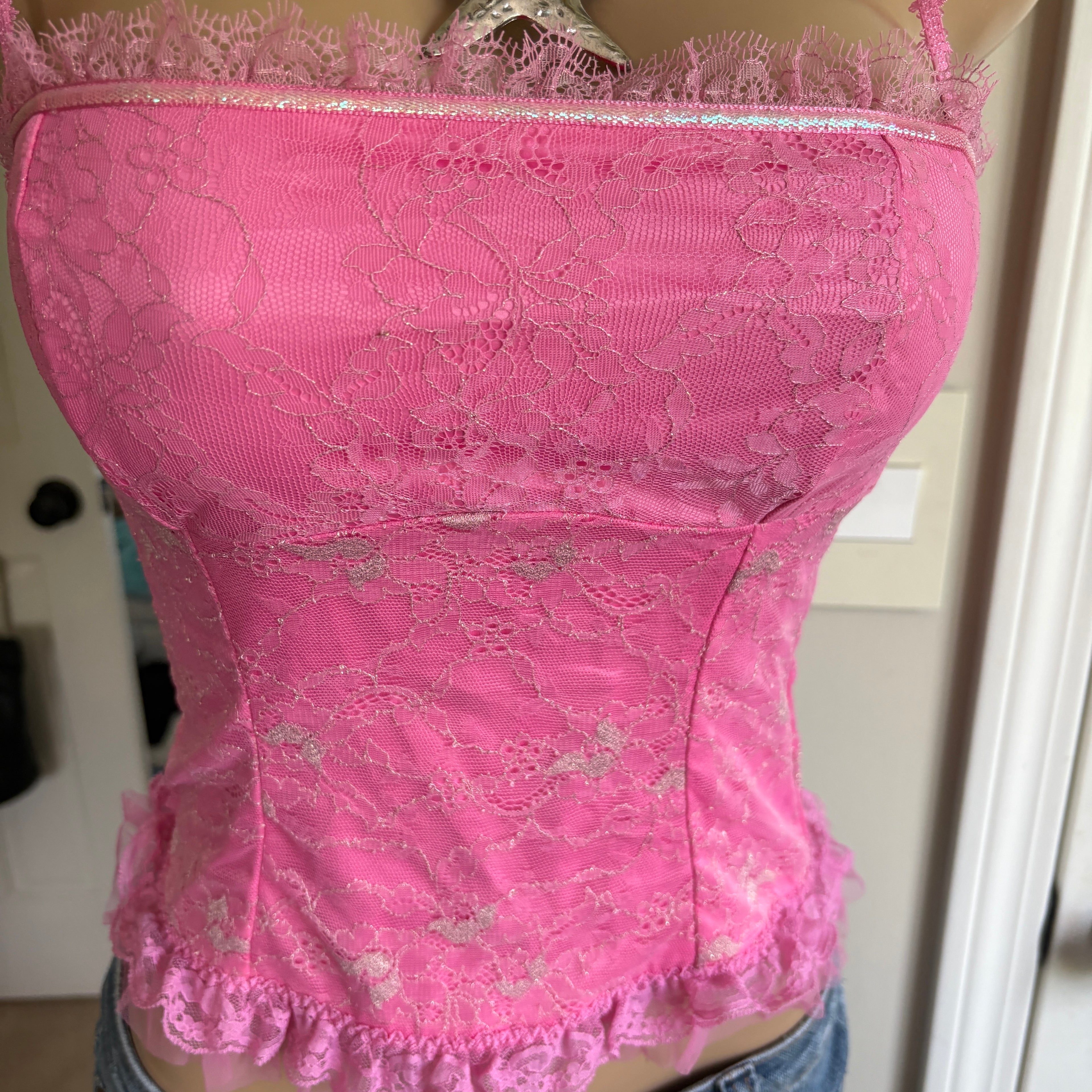 00s pink floral cami tank top (size S)