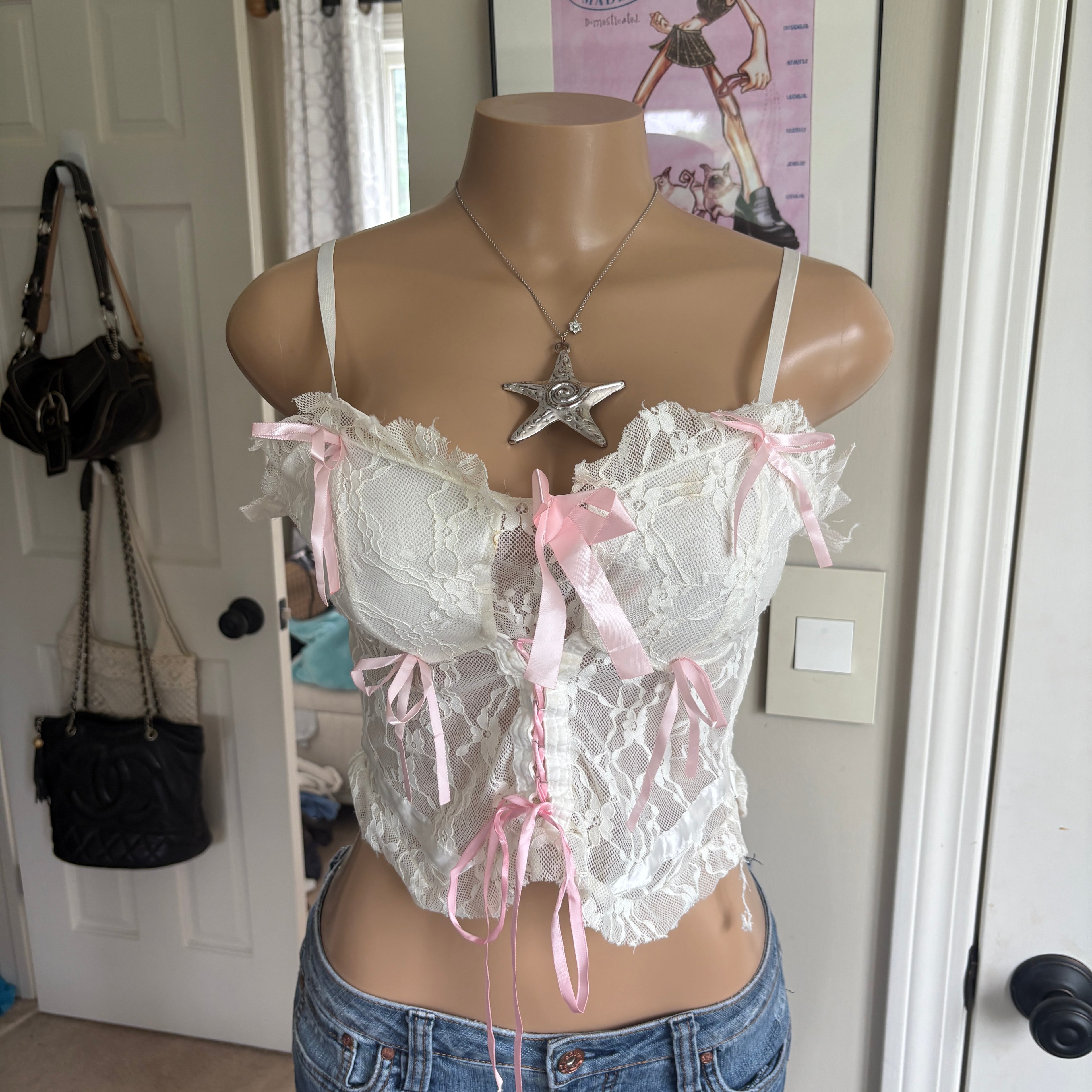 00s white & pink bow lace cami (size S)