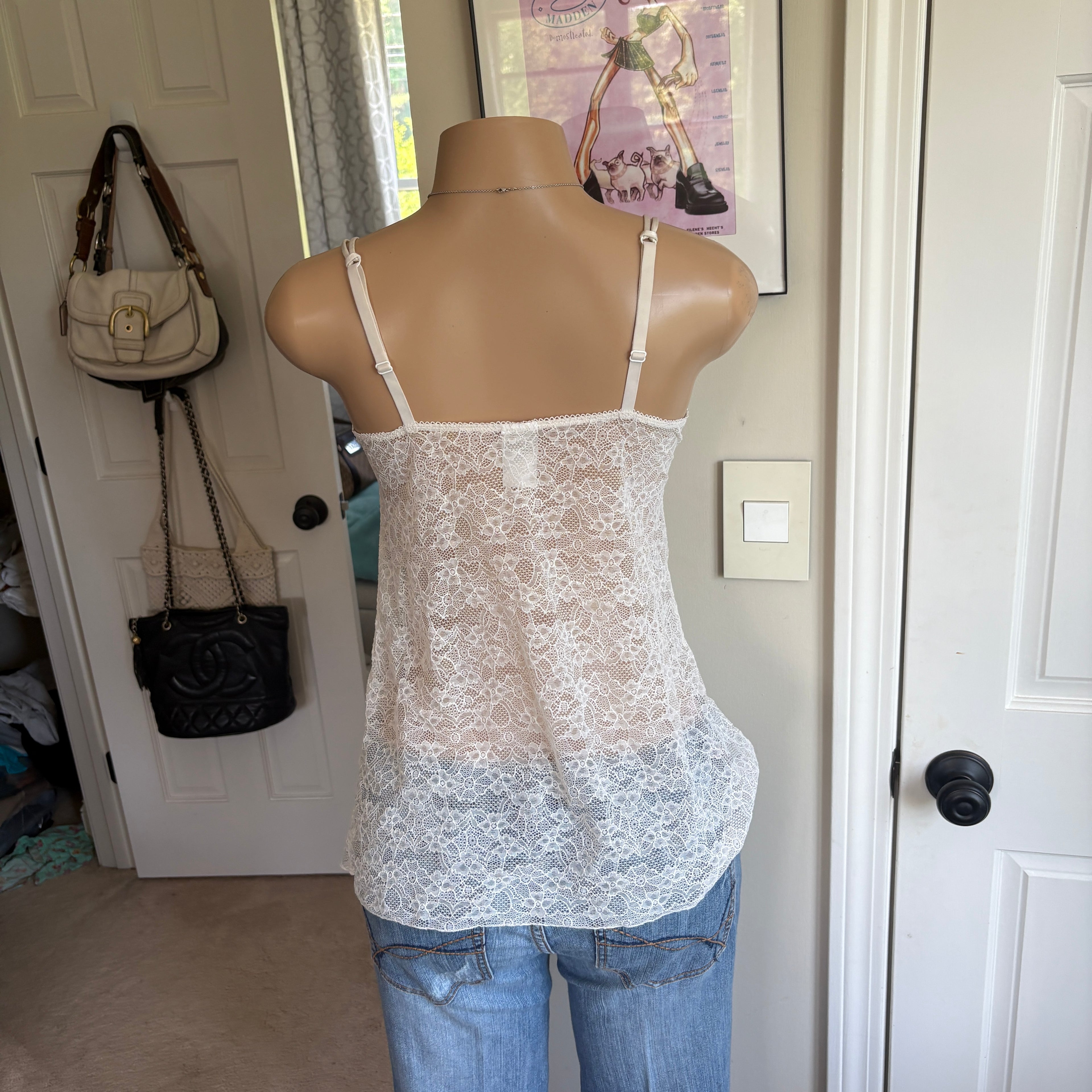 00s white lace cami slip top (size S)