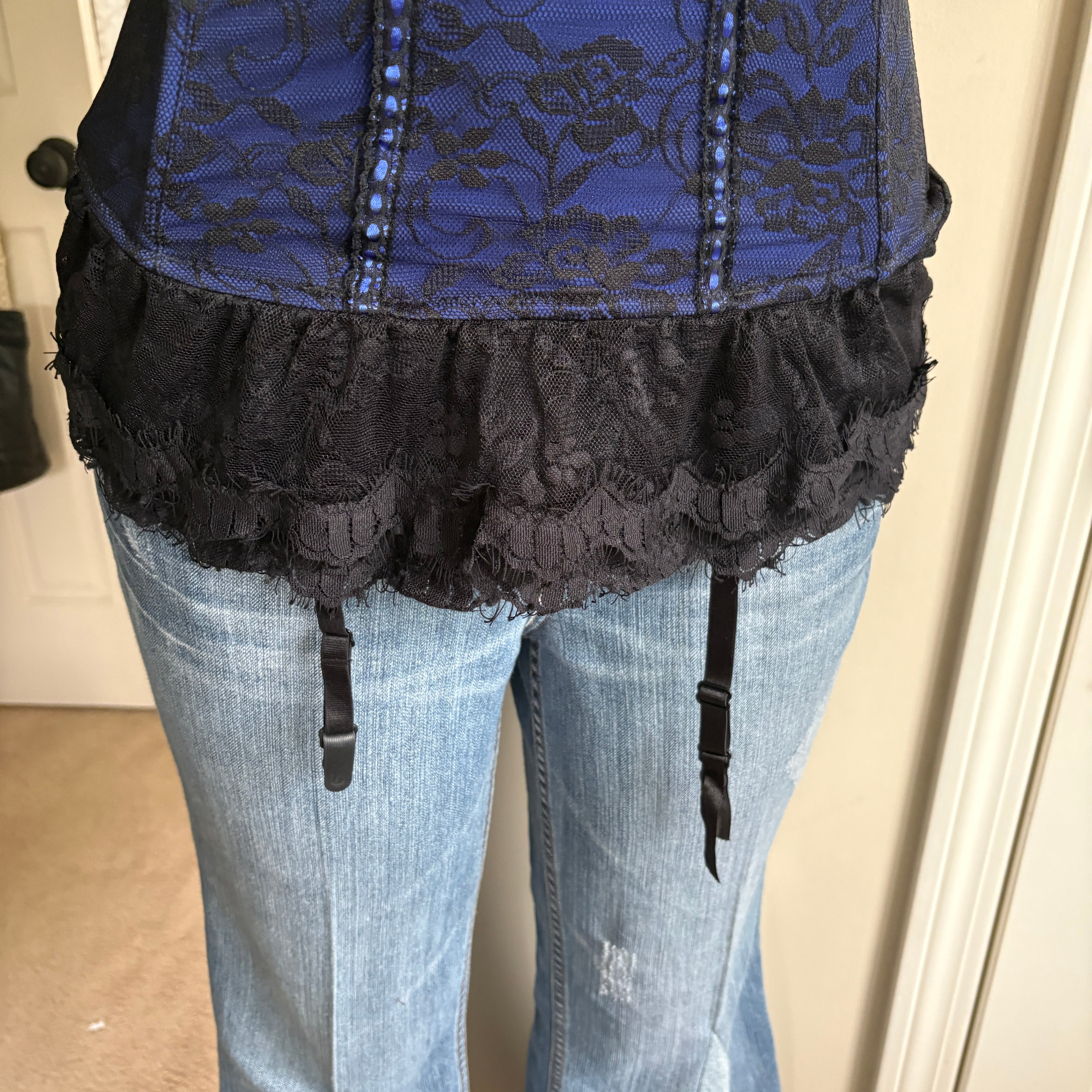 00s blue & black lace bustier corset top (size L)