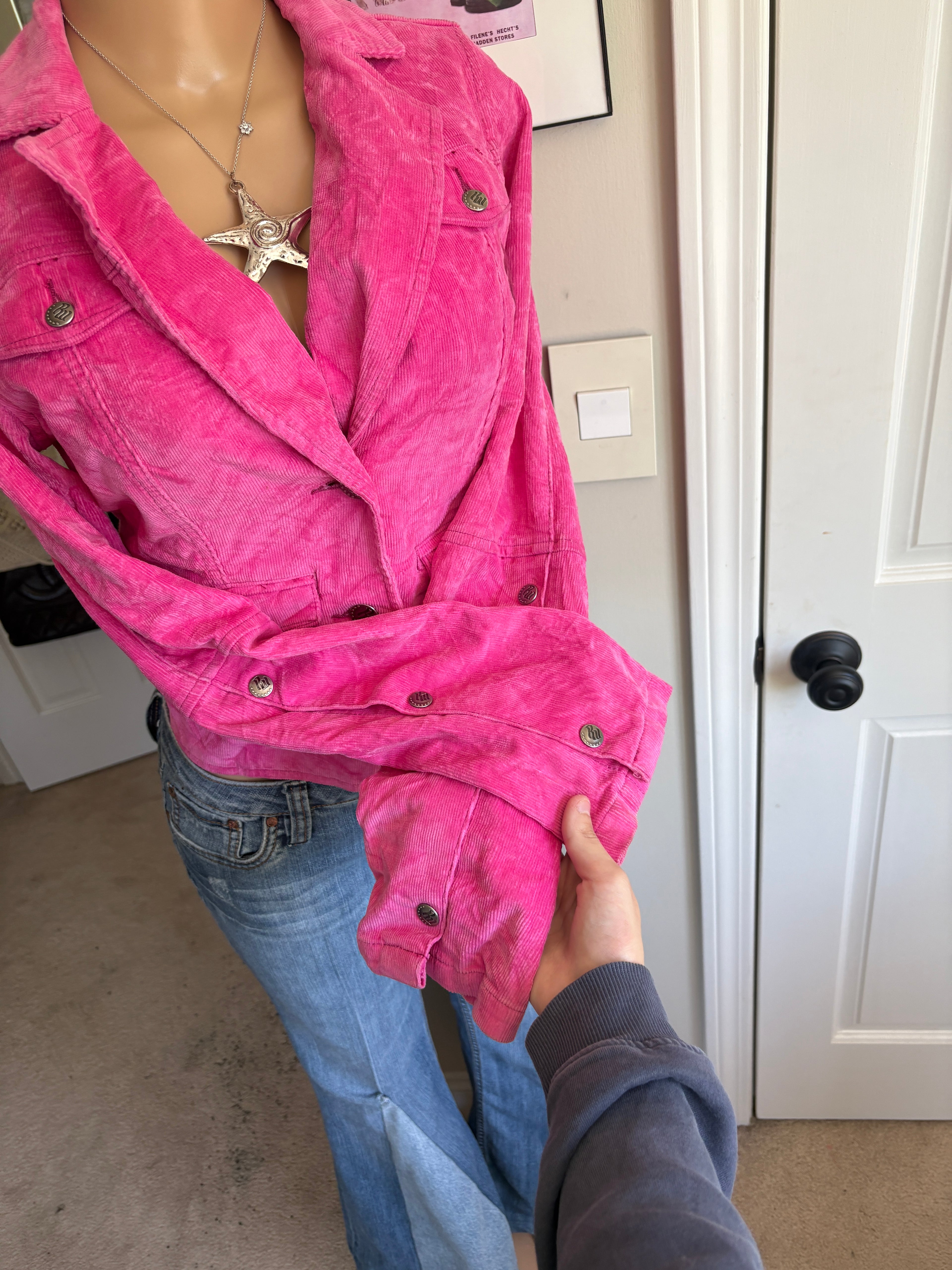 00s Rocawear hot pink corduroy button down jacket (size S)
