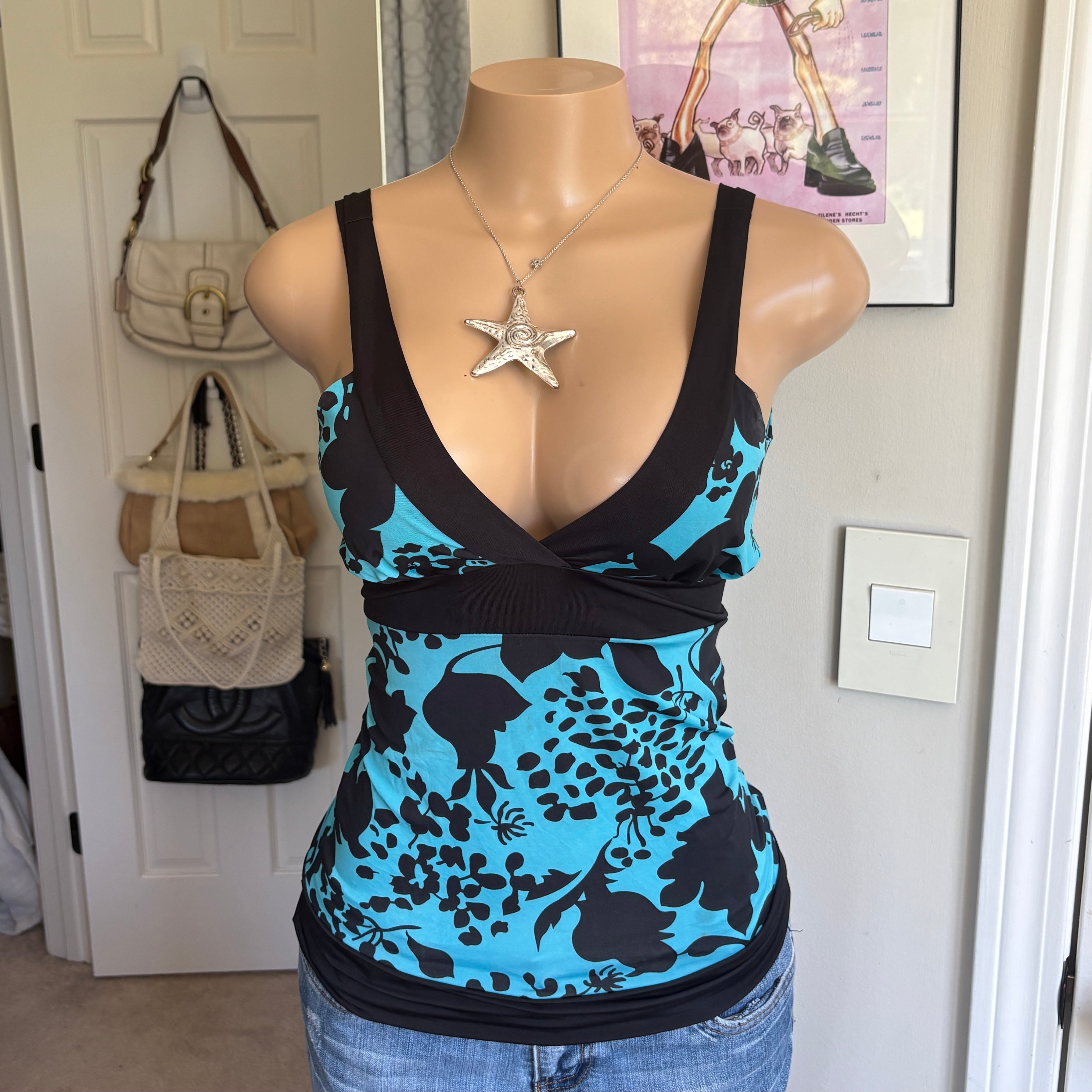 00s blue floral v neck tie back tank top (size XS)