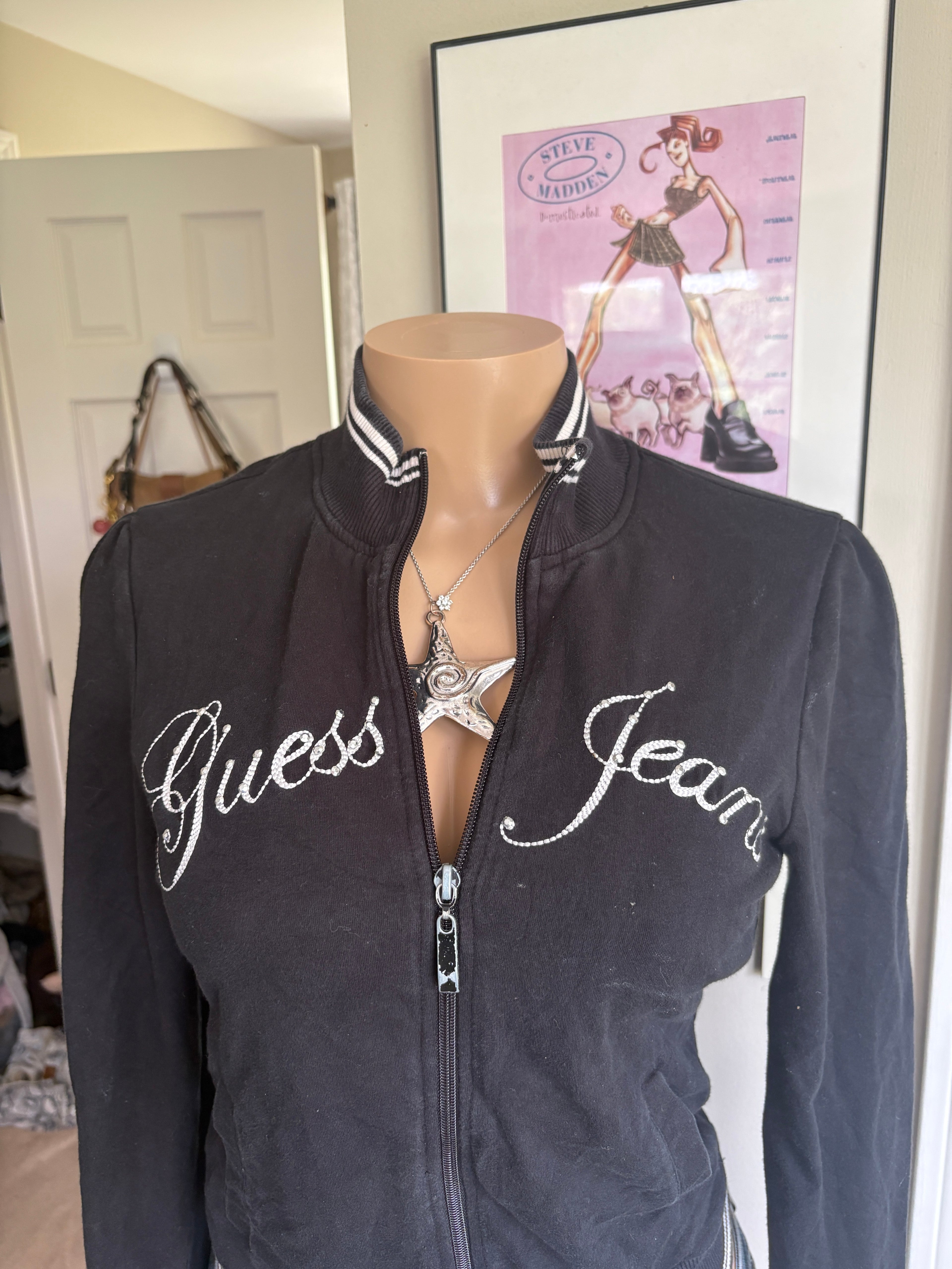 00s Guess black spellout zip sweatshirt (size M)