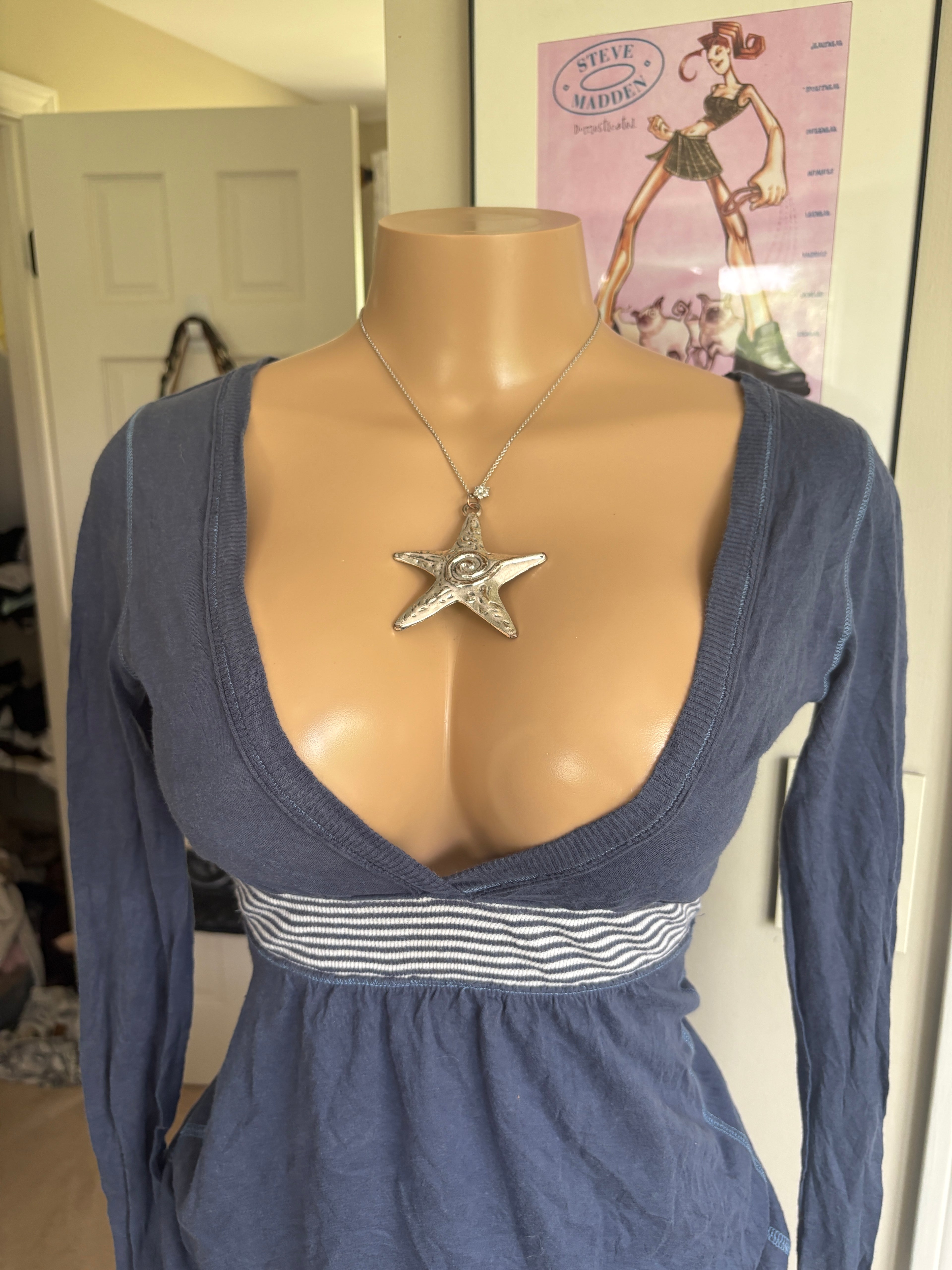 00s Hollister blue babydoll long sleeve top (size M)
