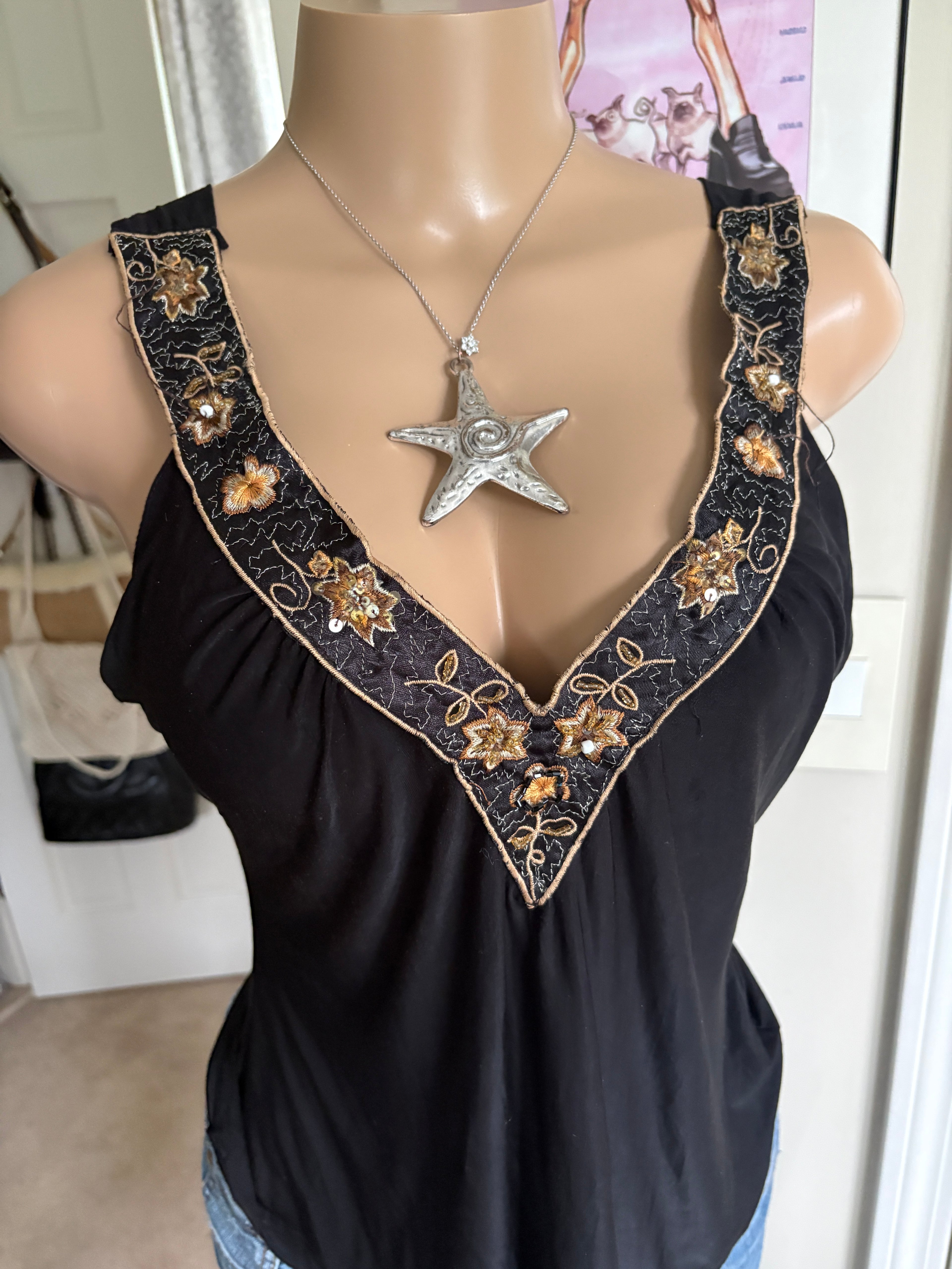 00s black floral beaded v neck tank top (size L)