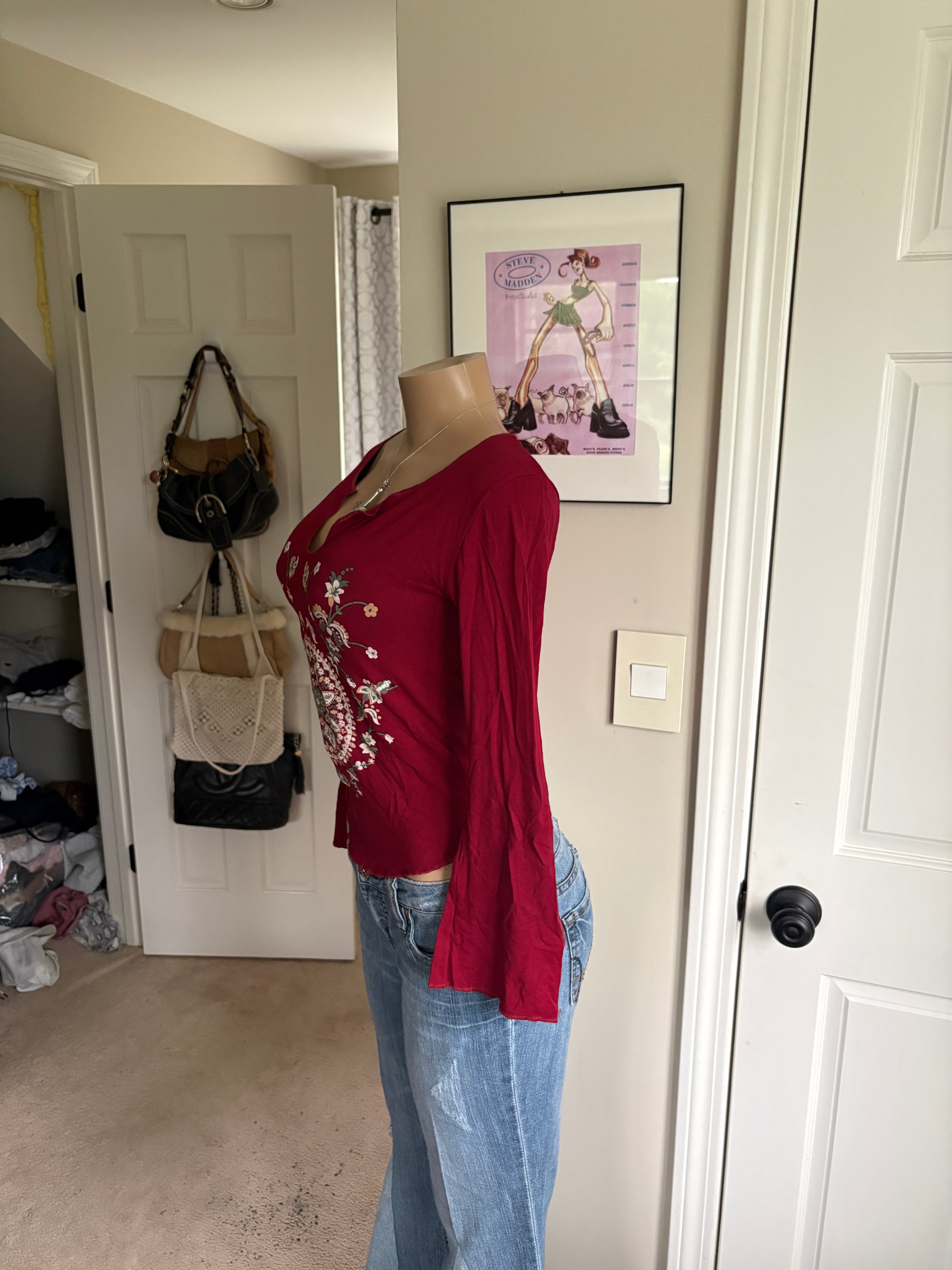 00s red floral romantic long sleeve (size S)