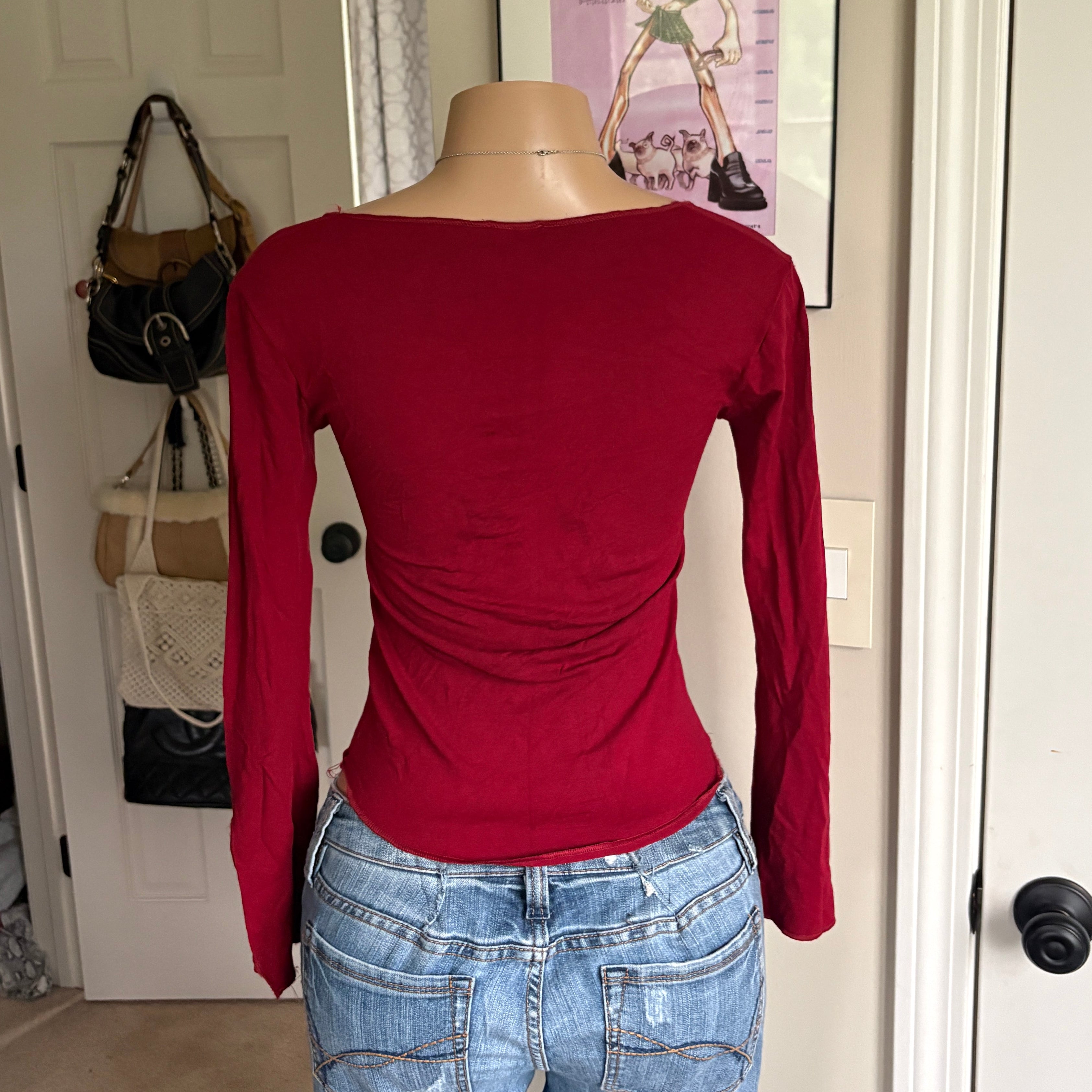 00s red floral romantic long sleeve (size S)