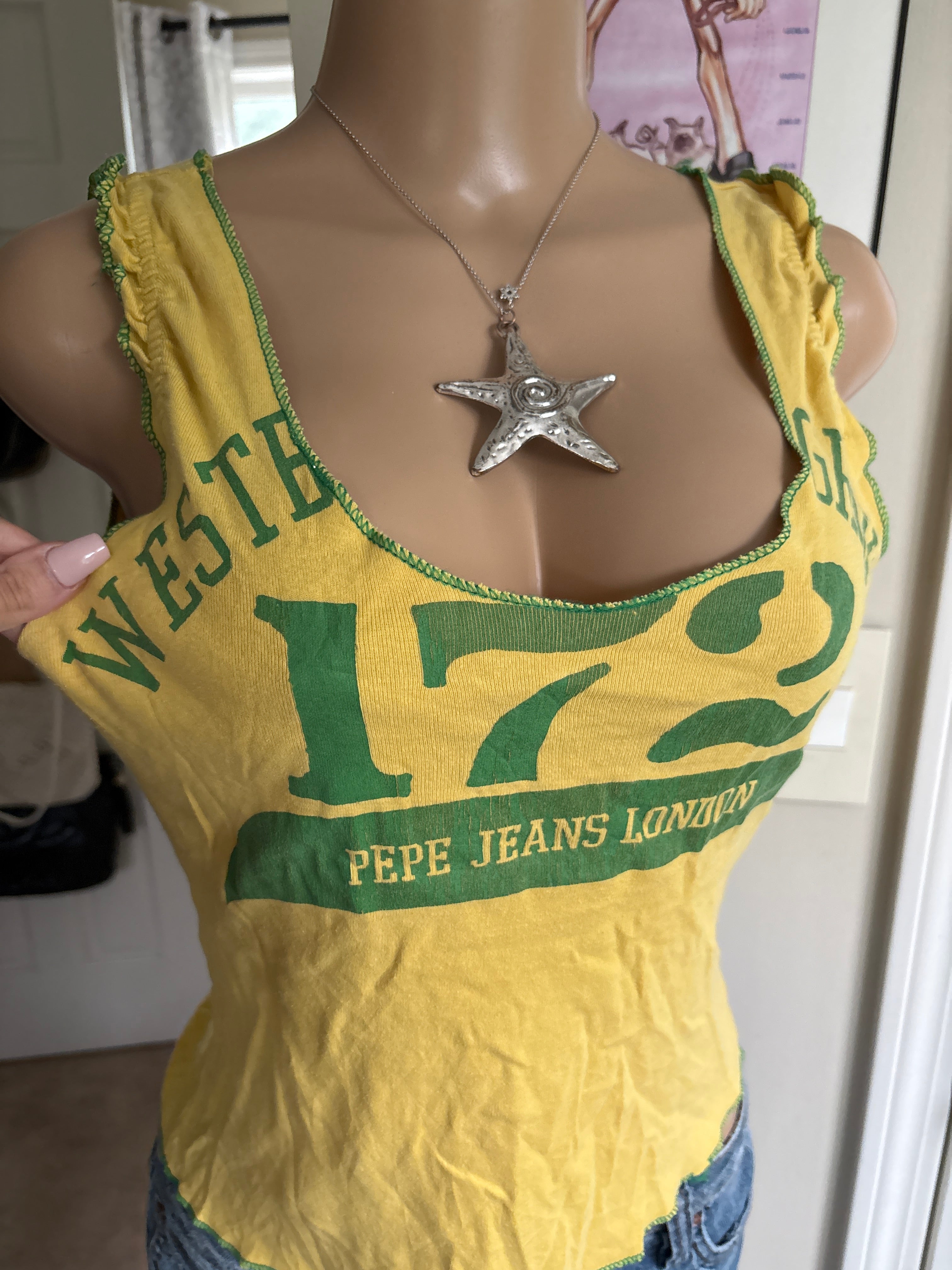00s Pepe Jeans spellout yellow tank (size M)