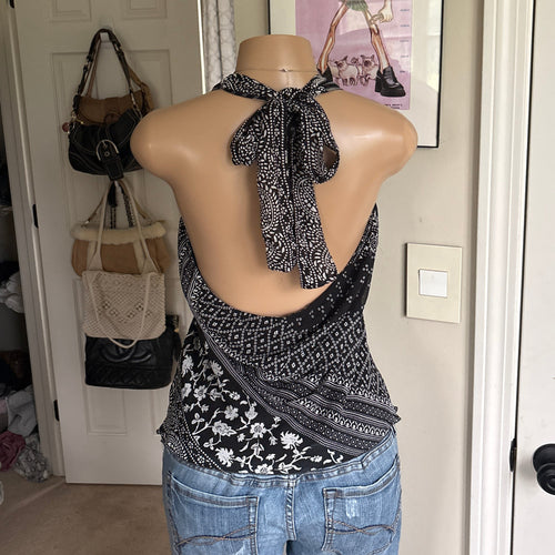 00s black floral v neck halter top (size M)