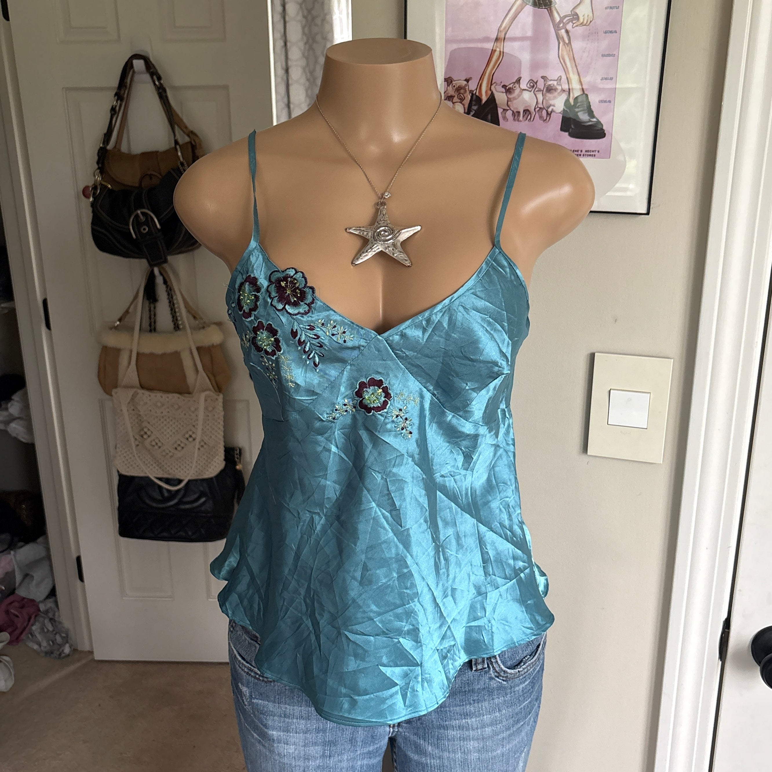 00s blue floral satin v neck tank top (size M)