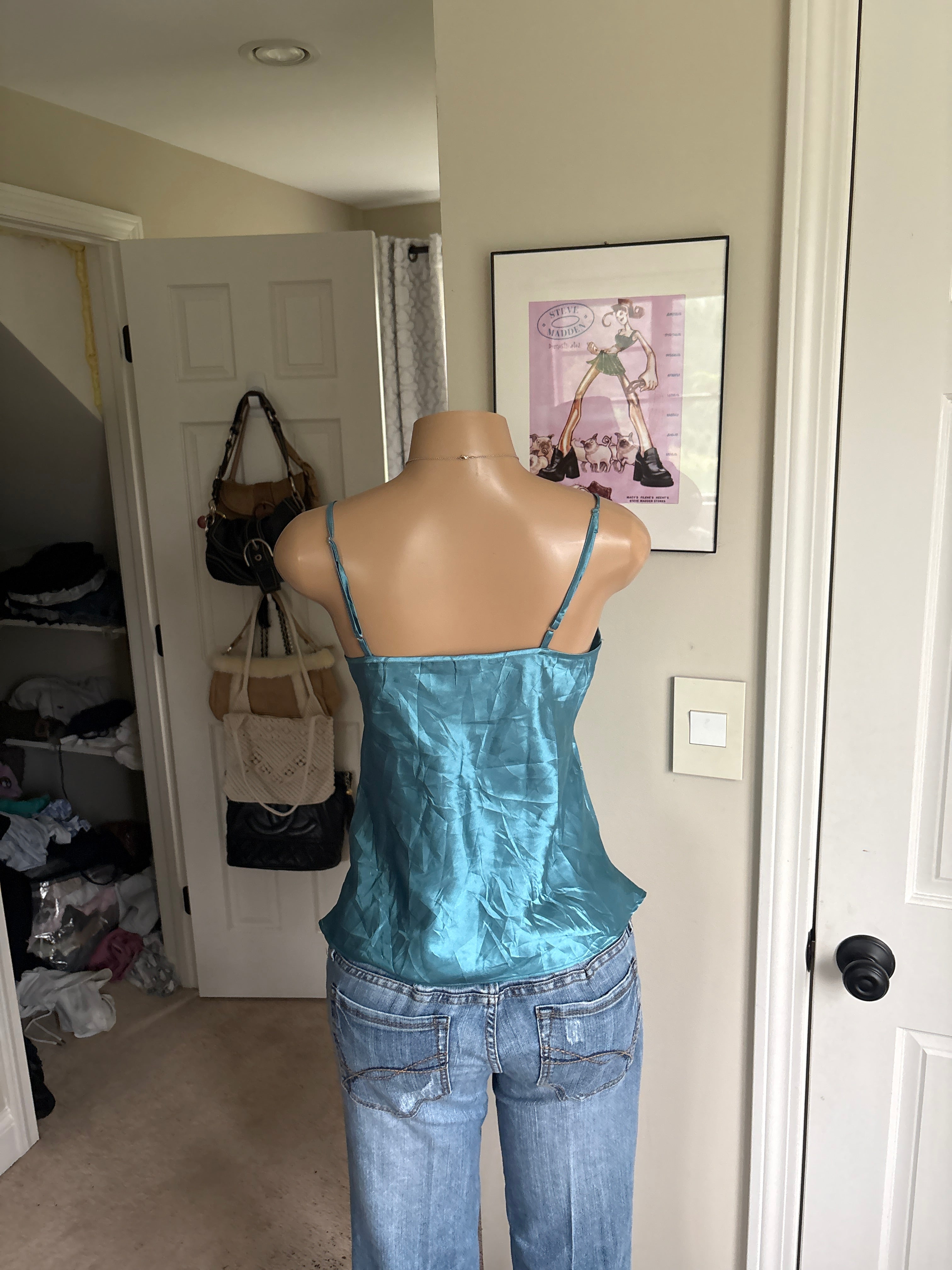 00s blue floral satin v neck tank top (size M)