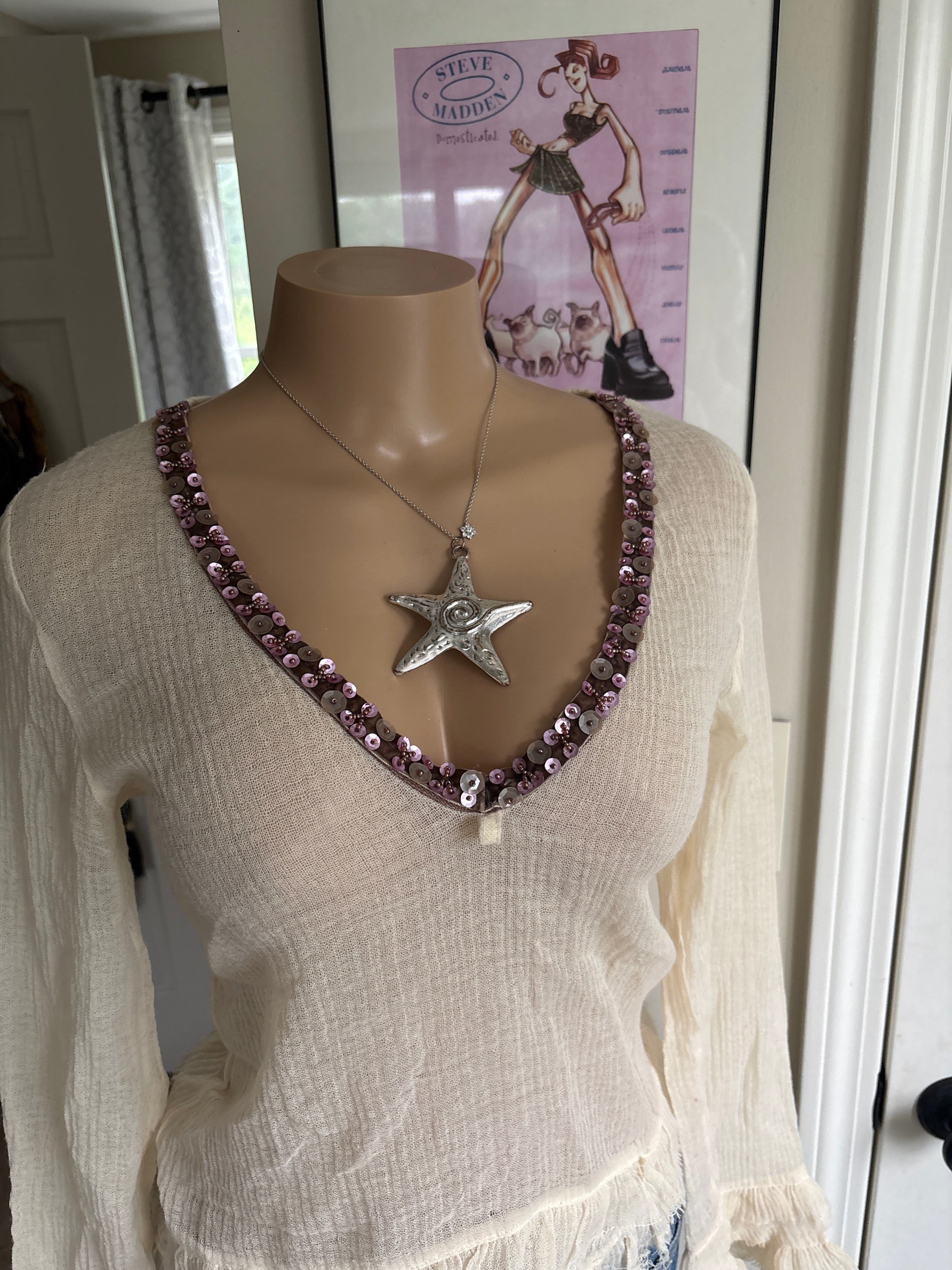 00s italian cream sequin trim long sleeve (size M)