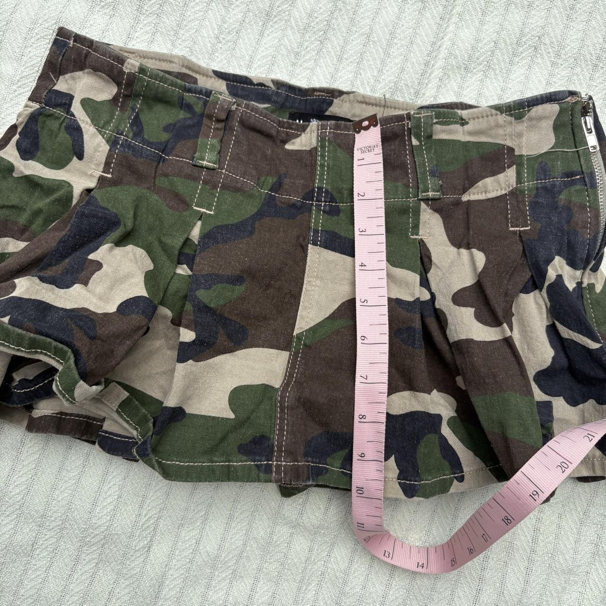 y2k 2000s almost famous camo pleated micro mini skirt